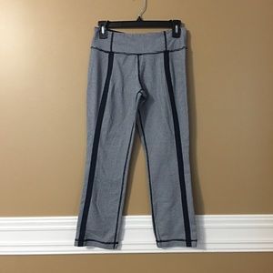 Lululemon gingham inkwell Capri